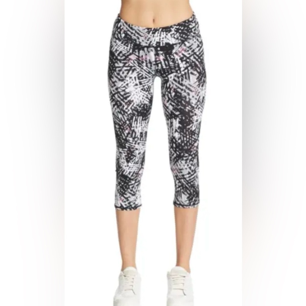 MNY Marc New York Small Print Capri Active Leggings
